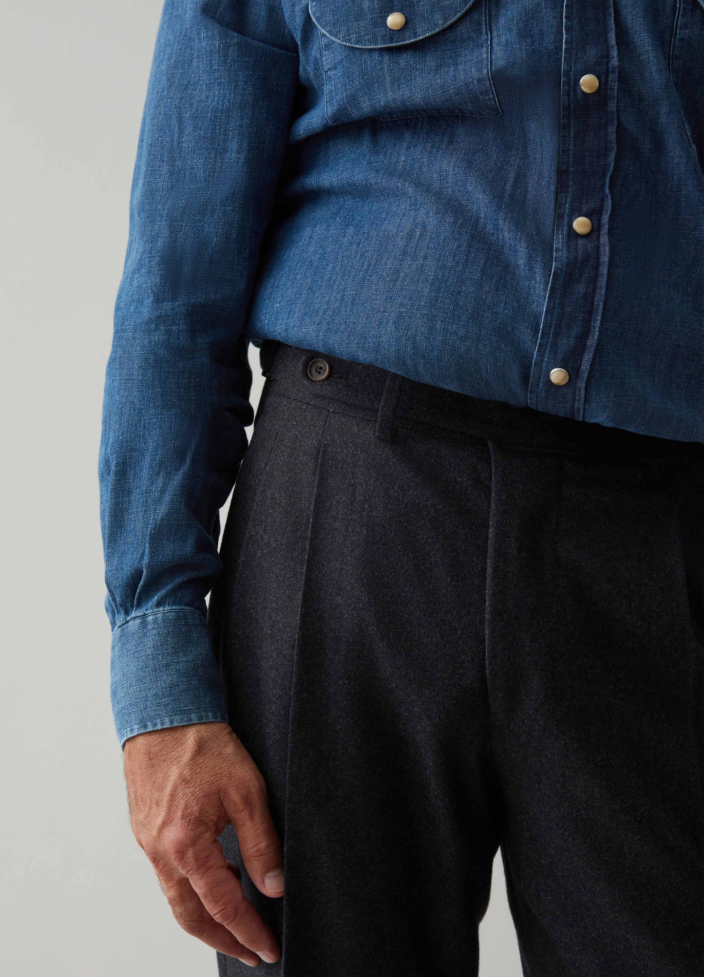 Antonio Flannel Trousers - Charcoal Berg & Berg