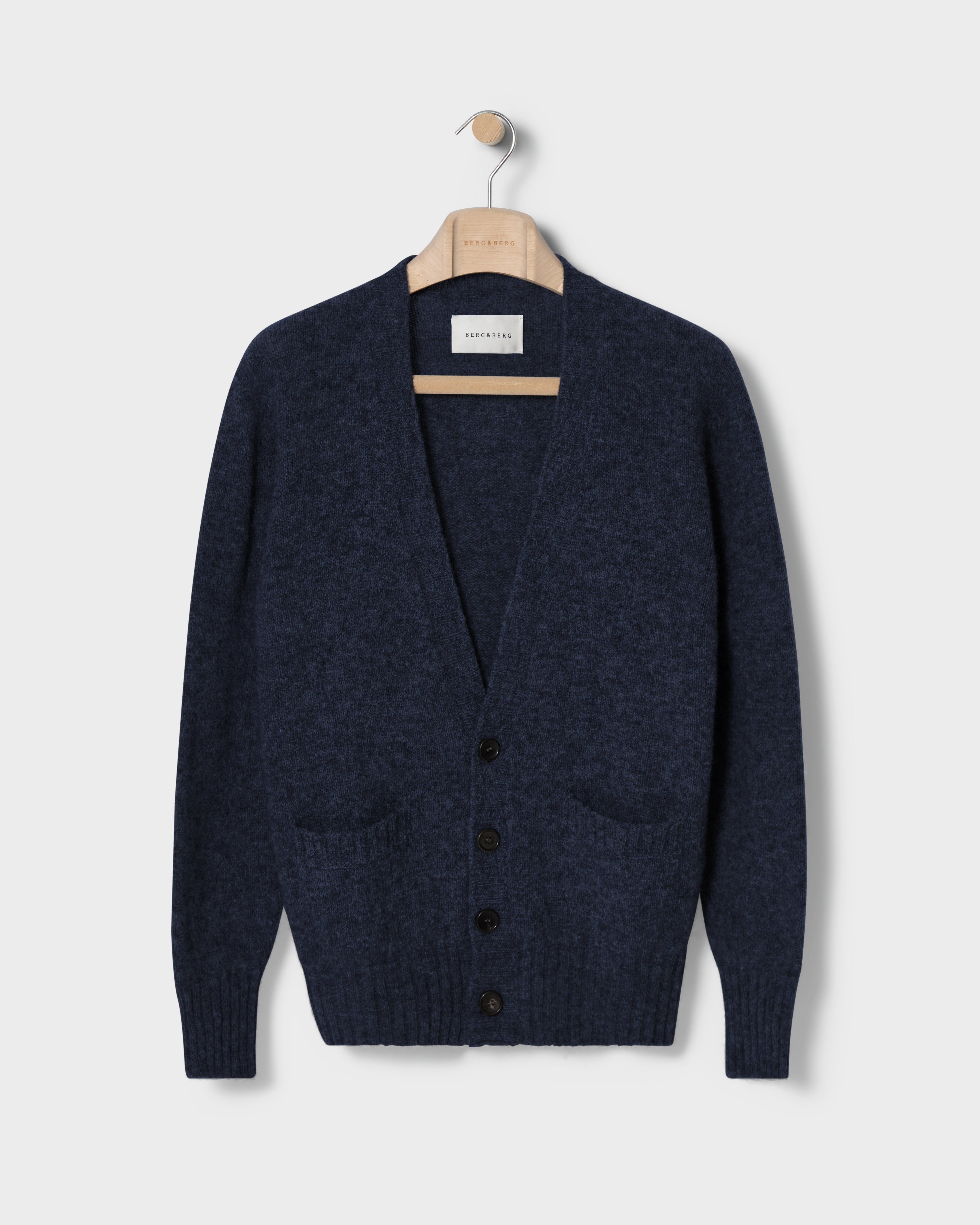 Bosse Shaggy Cardigan - Navy bergbergstore