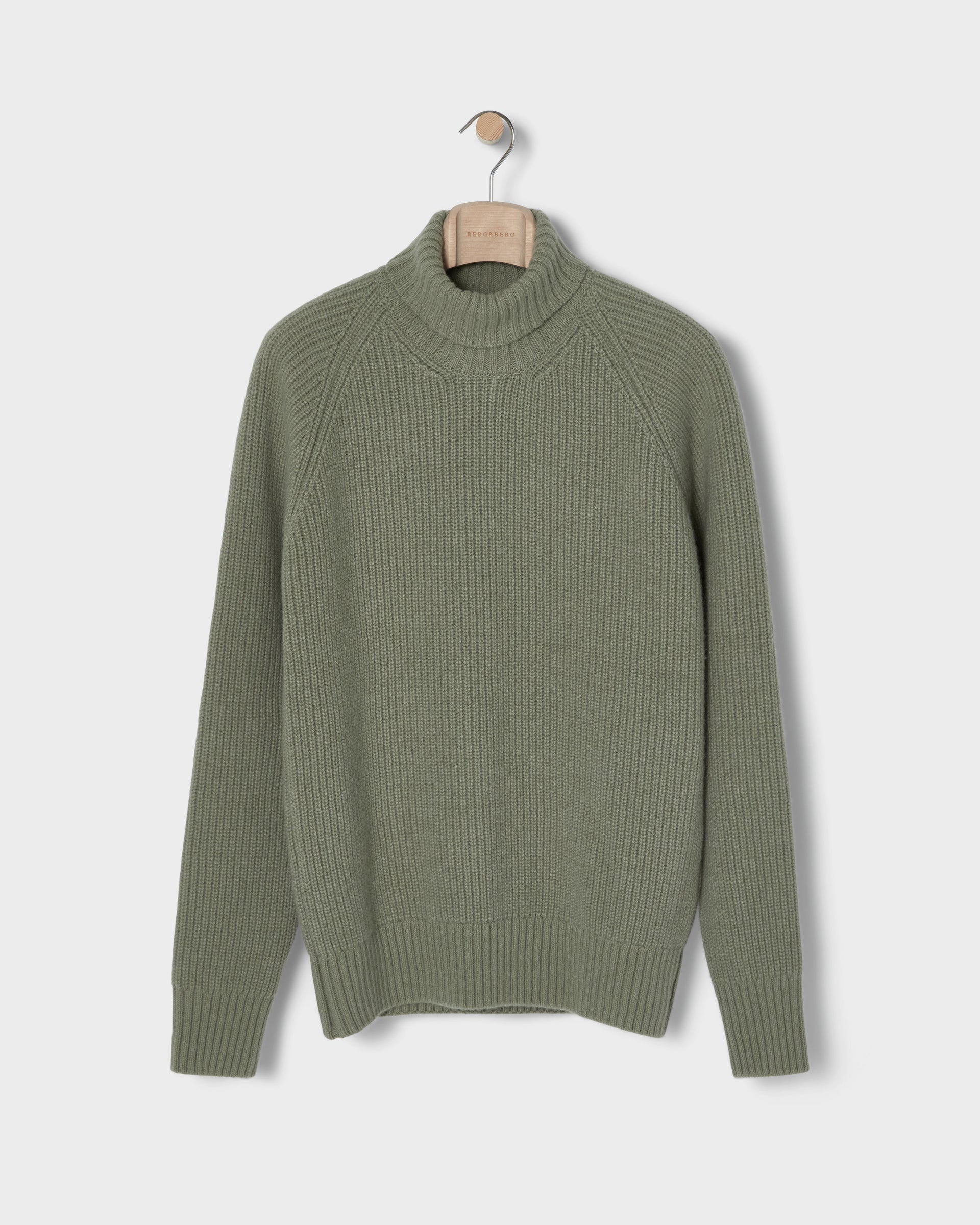 Bernhard Roll Neck Sweater - Pistachio bergbergstore