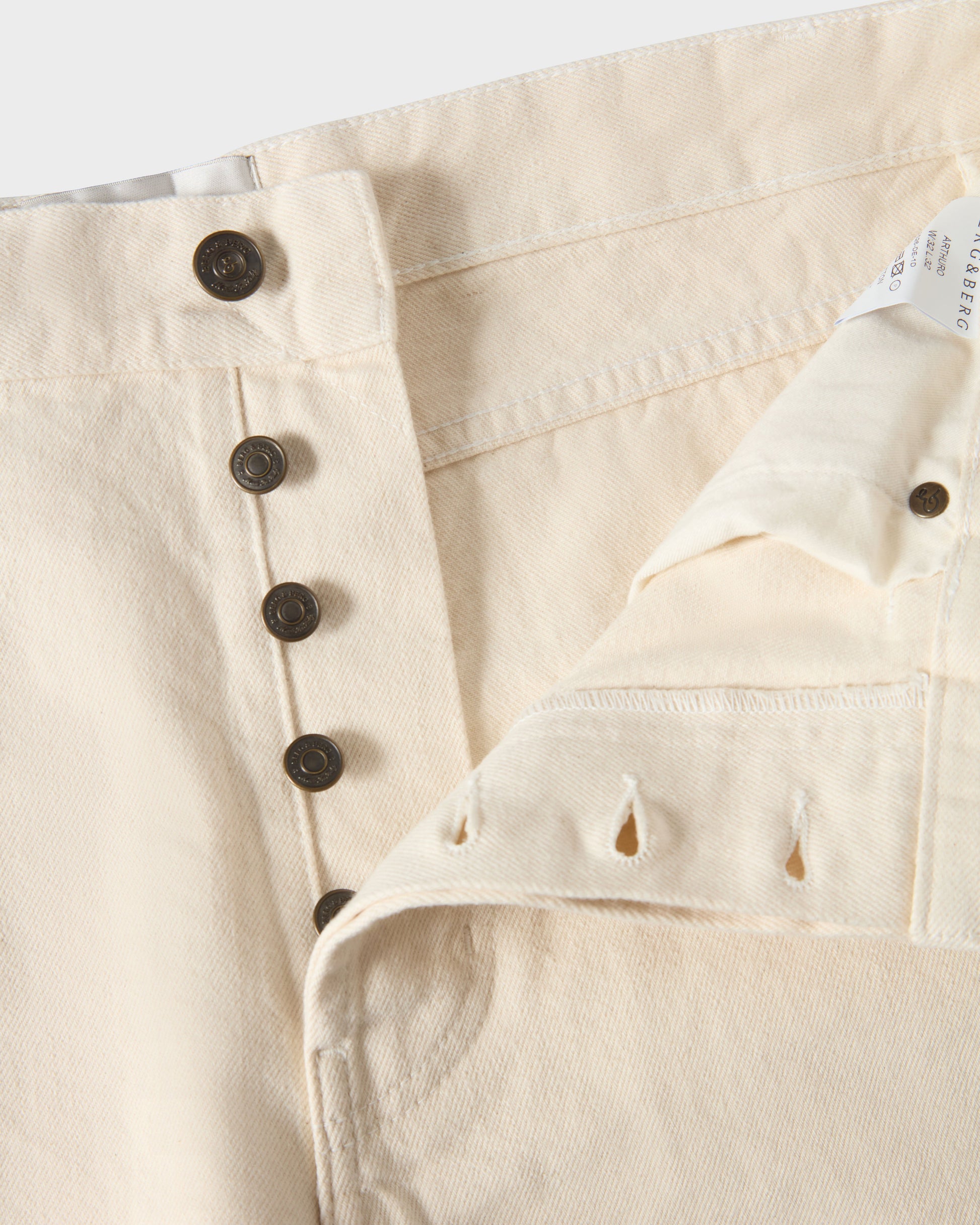Arthuro Jeans - Rinsed Ecru Berg & Berg