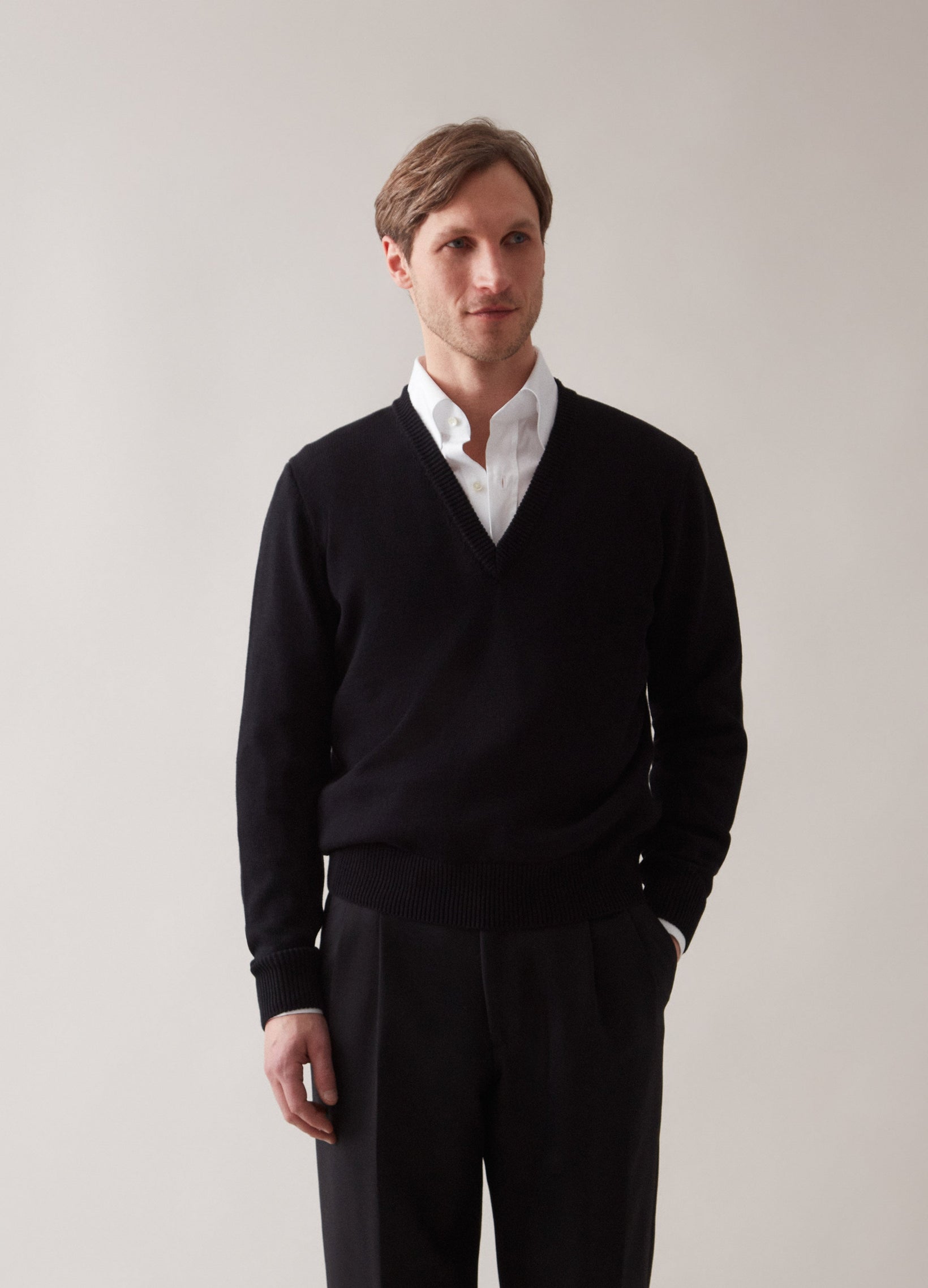 Björn V-Neck Sweater - Black Berg & Berg