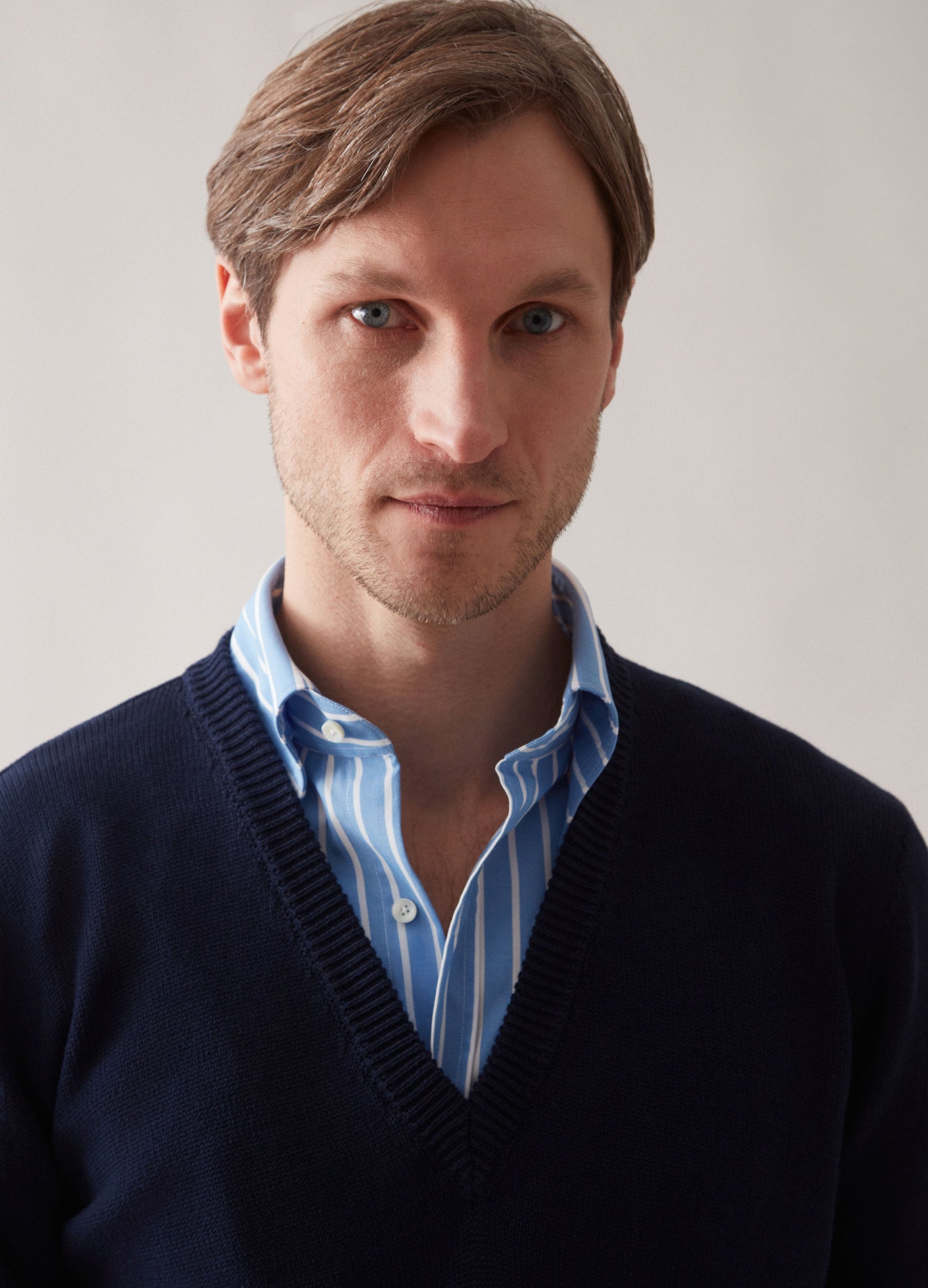 Björn V-Neck Sweater - Navy Berg & Berg