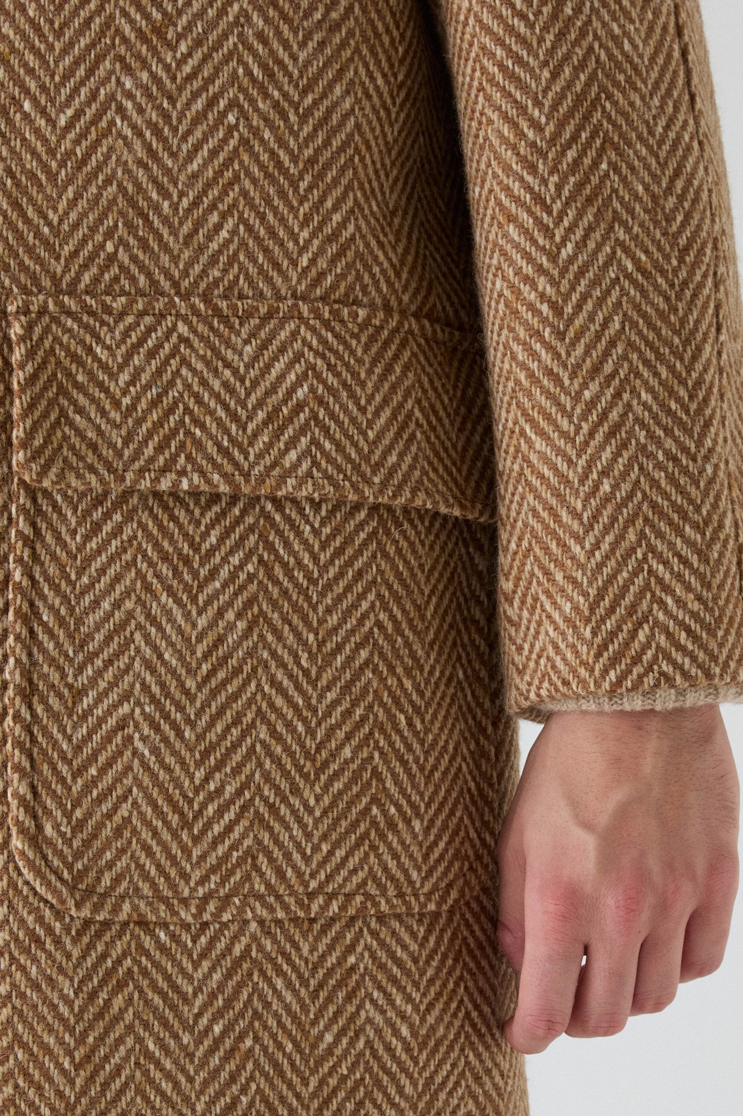 Nelson Tweed Raglan Coat - Cream/Camel | Berg & Berg