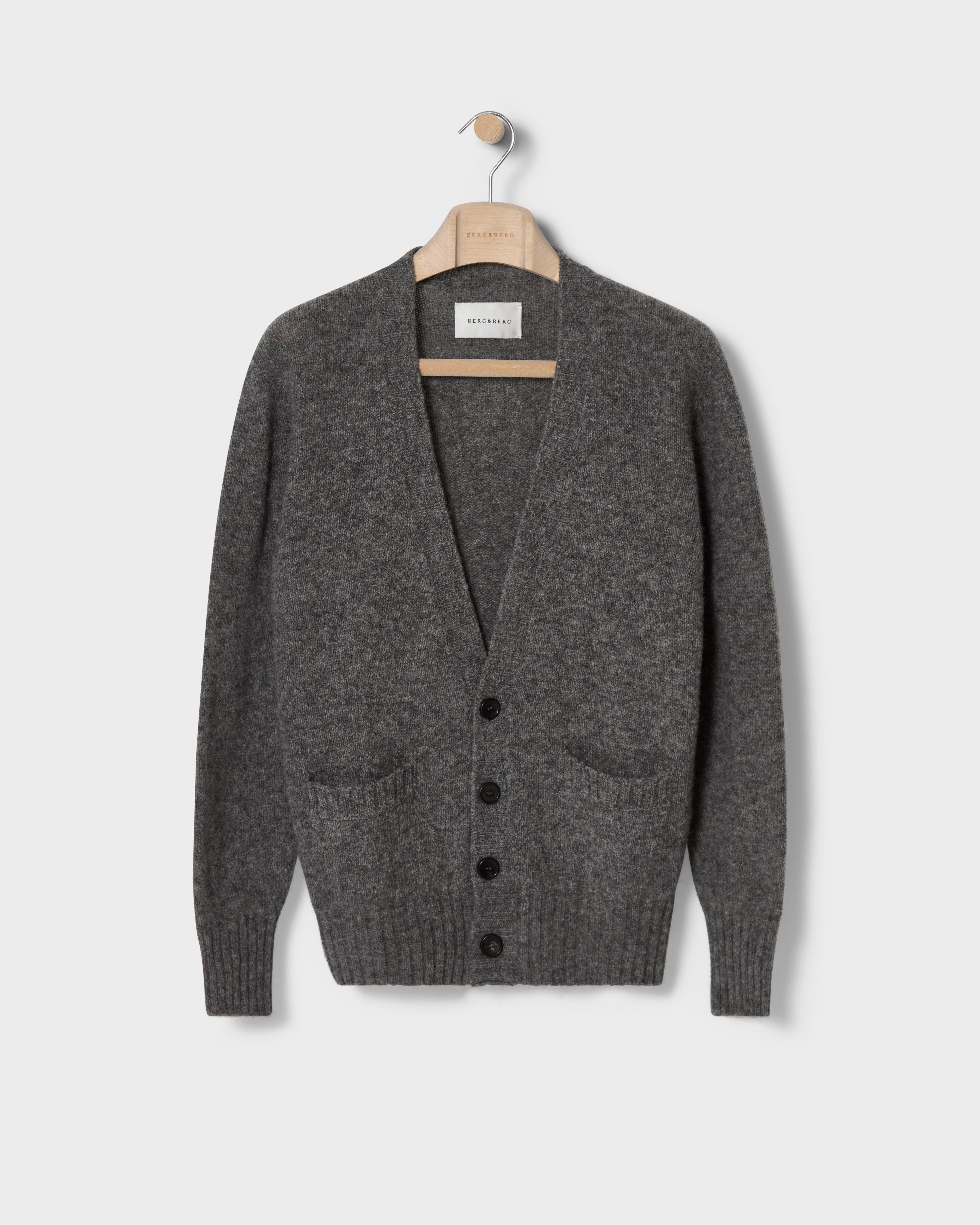 Bosse Shaggy Cardigan - Grey Flannel – Berg & Berg