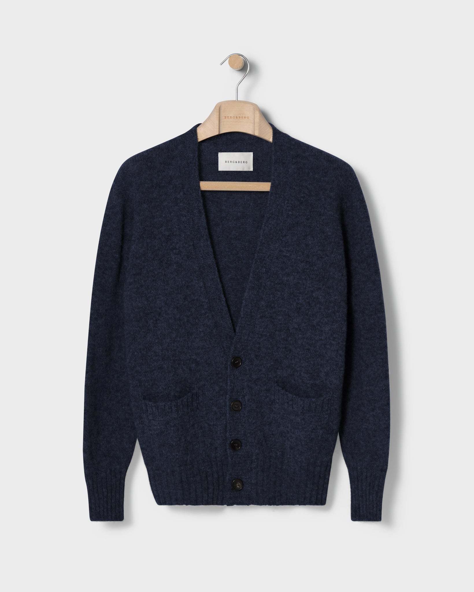 Bosse Shaggy Cardigan - Navy bergbergstore