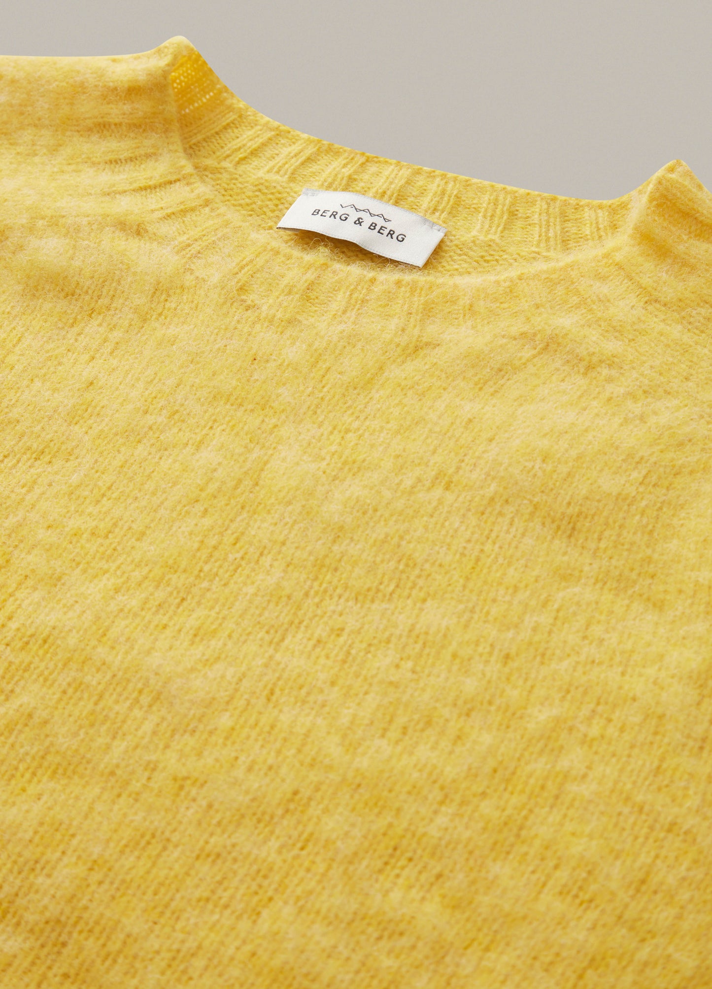 Bobbo Shaggy Crewneck - Yellow bergbergstore