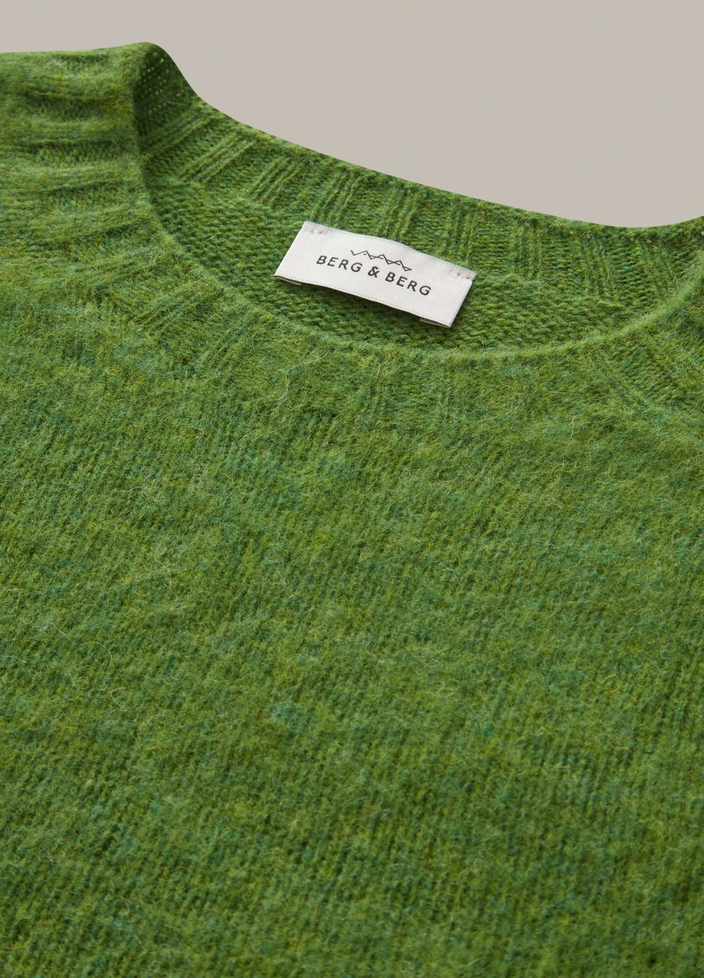 Bobbo Shaggy Crewneck - Green bergbergstore