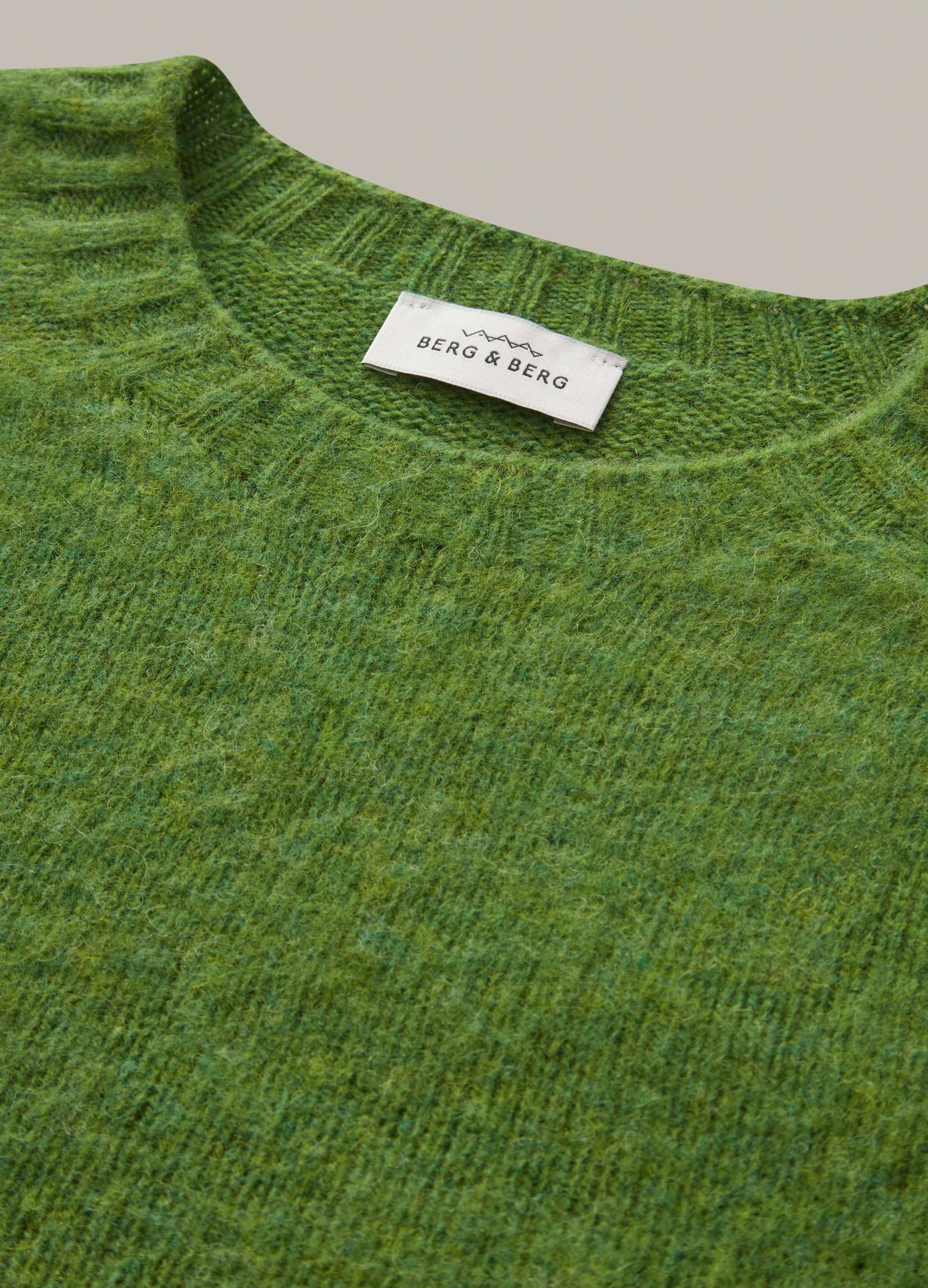 Bobbo Shaggy Crewneck - Green bergbergstore