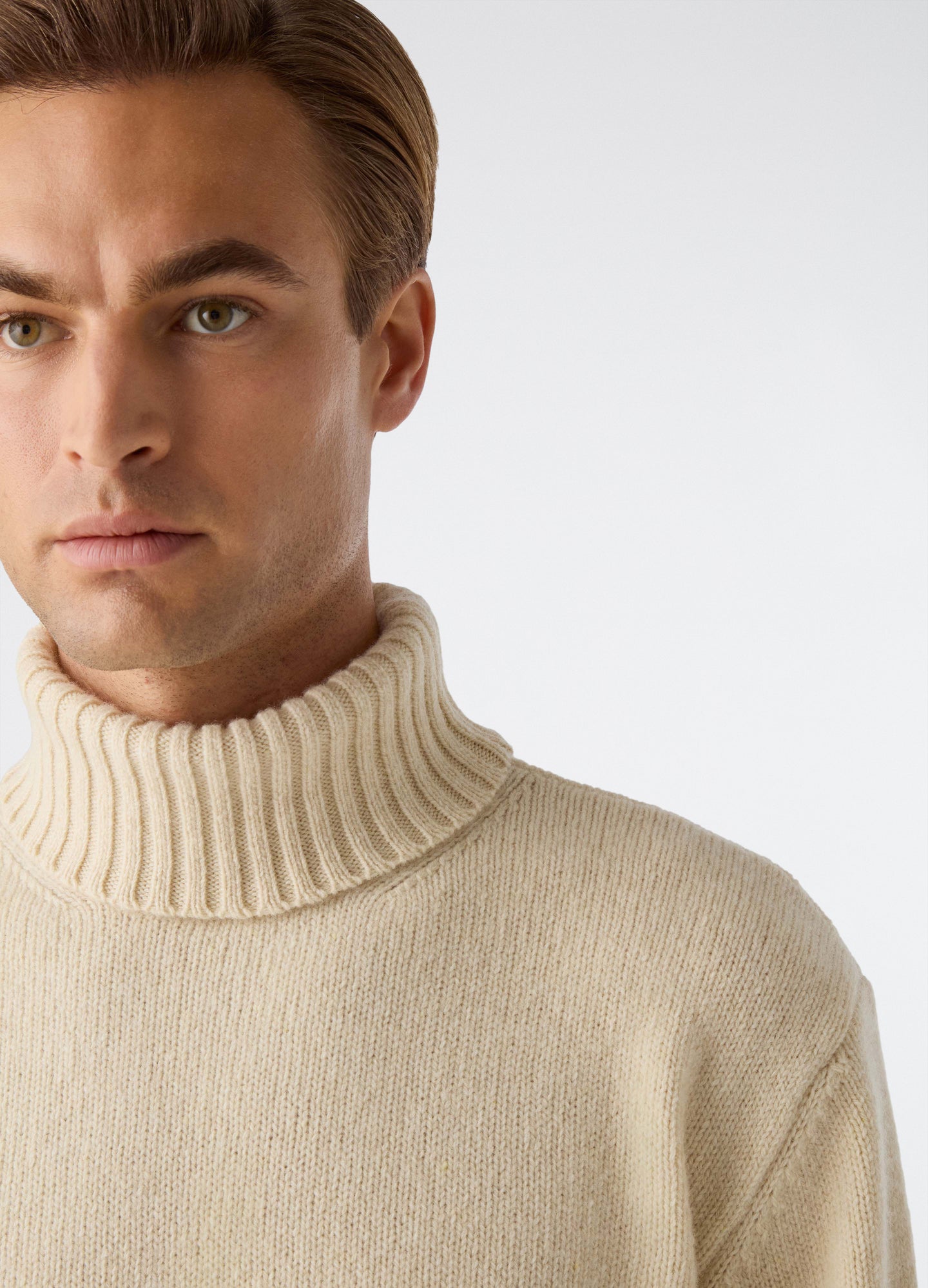 Börje Wool/Cashmere Roll Neck - Ecru