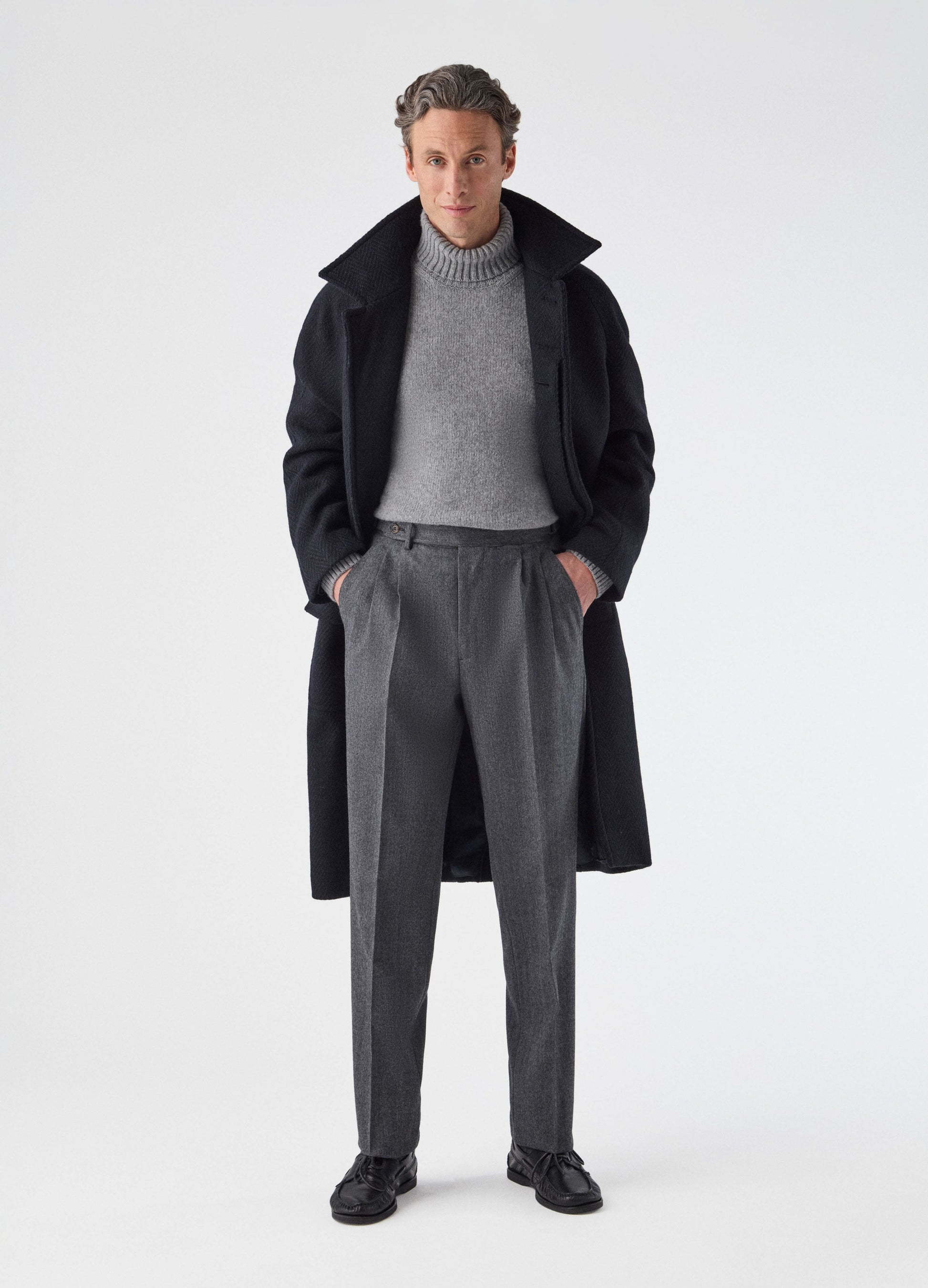 Nelson Tweed Raglan Coat - Navy Berg & Berg