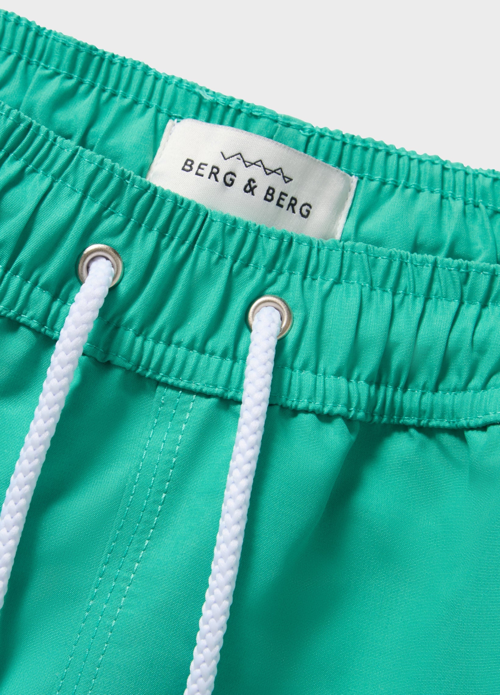 Alberto Swim Shorts - Pastelle Green | Berg & Berg