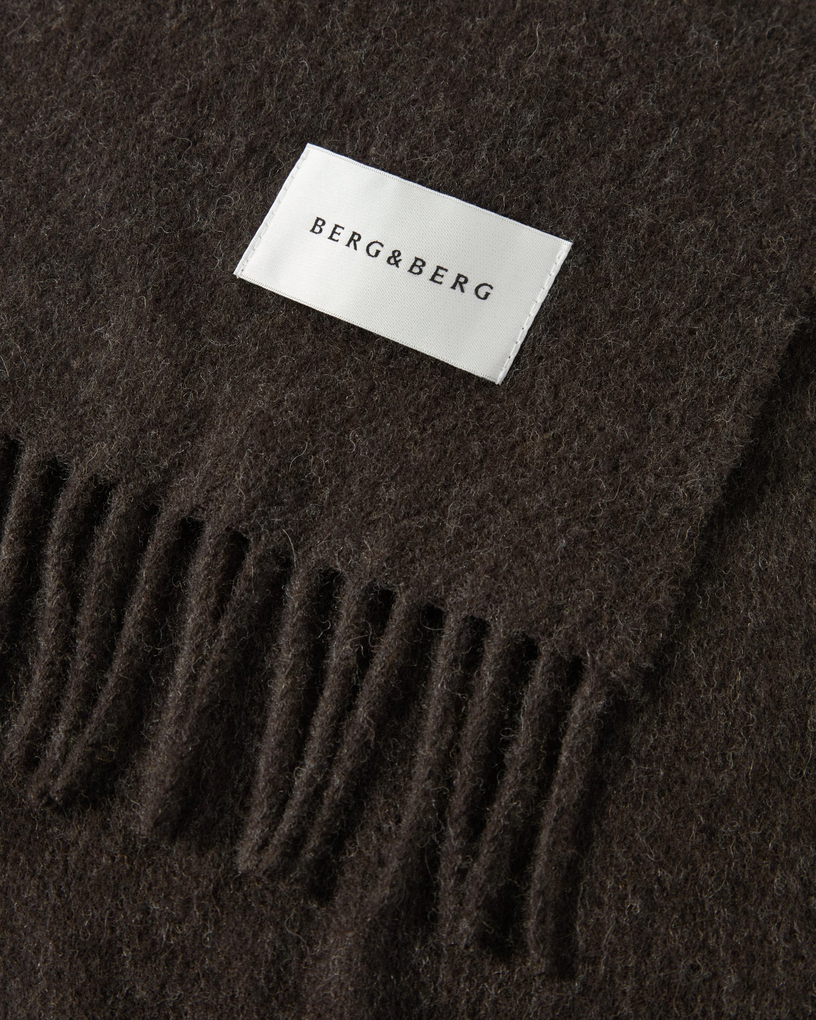 Wool Scarf - Mocha Berg & Berg