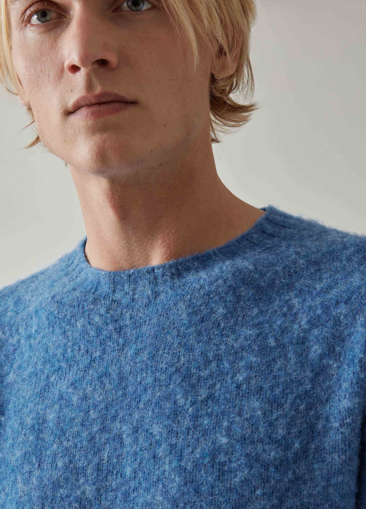 Bobbo Shaggy Crewneck - Blue | Berg & Berg