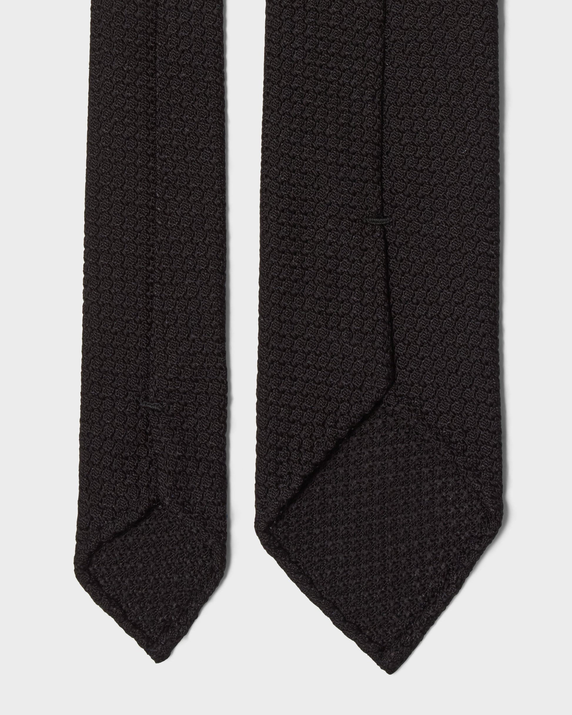 Grenadine Silk Tie - Black | Berg & Berg