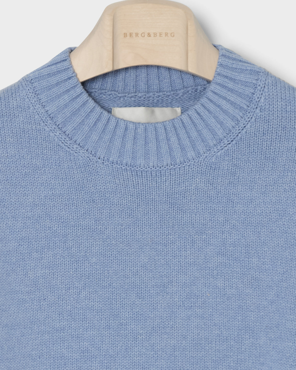 Ben Cotton Crew Neck - Powder Blue bergbergstore