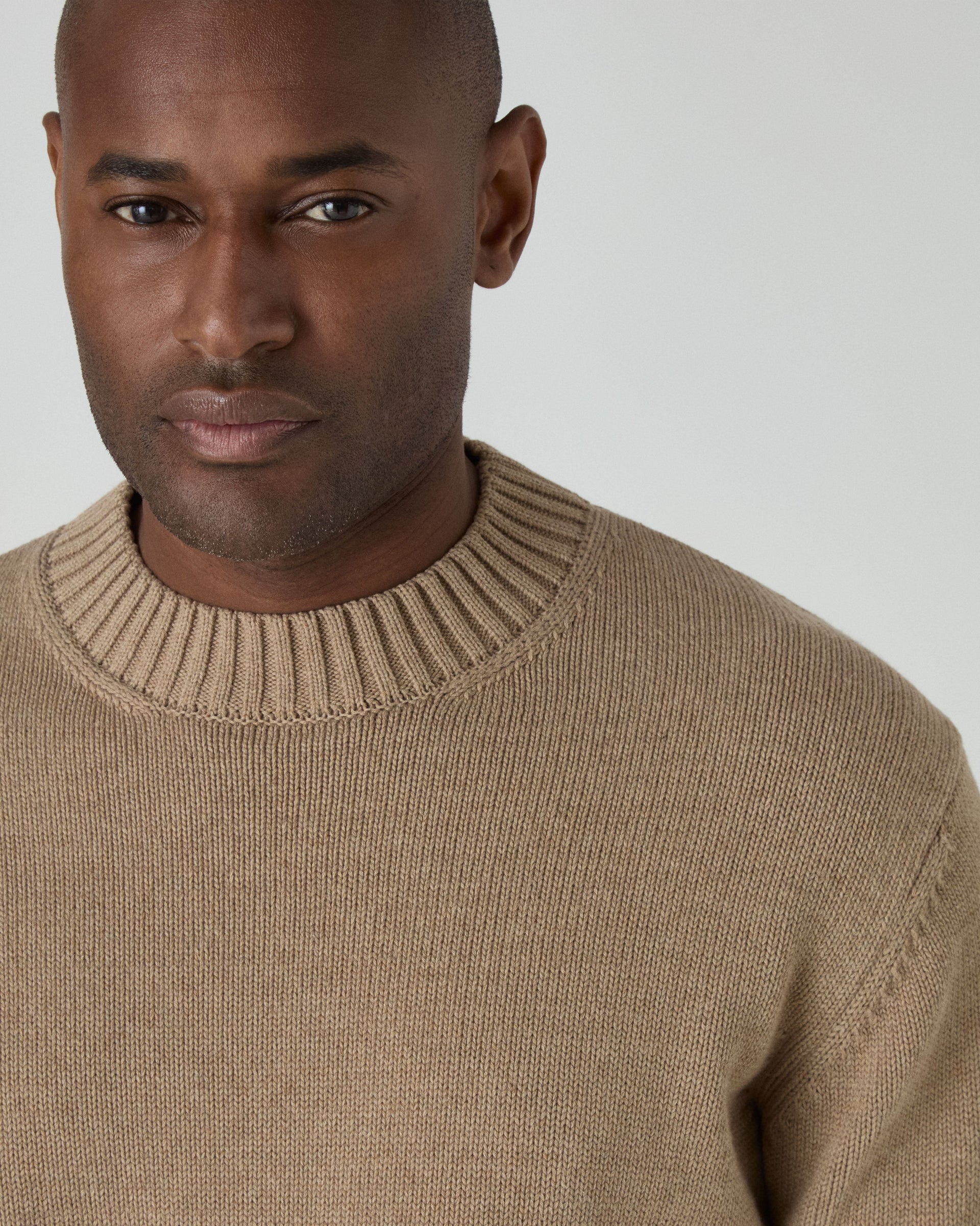 Ben Cotton Crew Neck - Hazel Brown | Berg & Berg