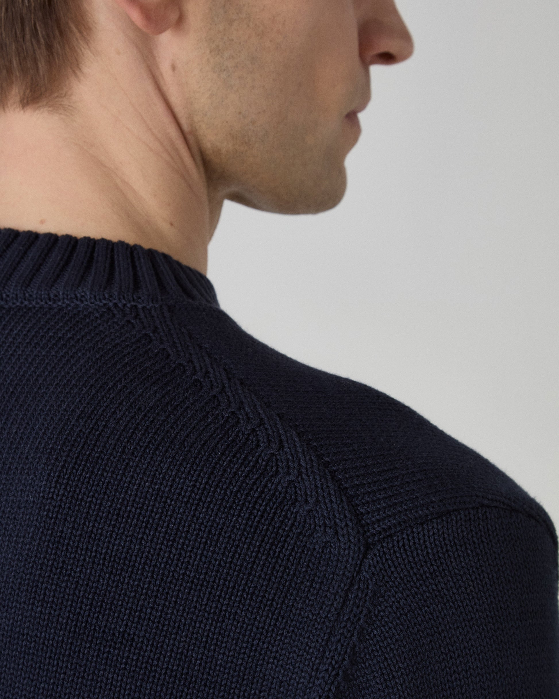 Ben Cotton Crew Neck - Navy bergbergstore
