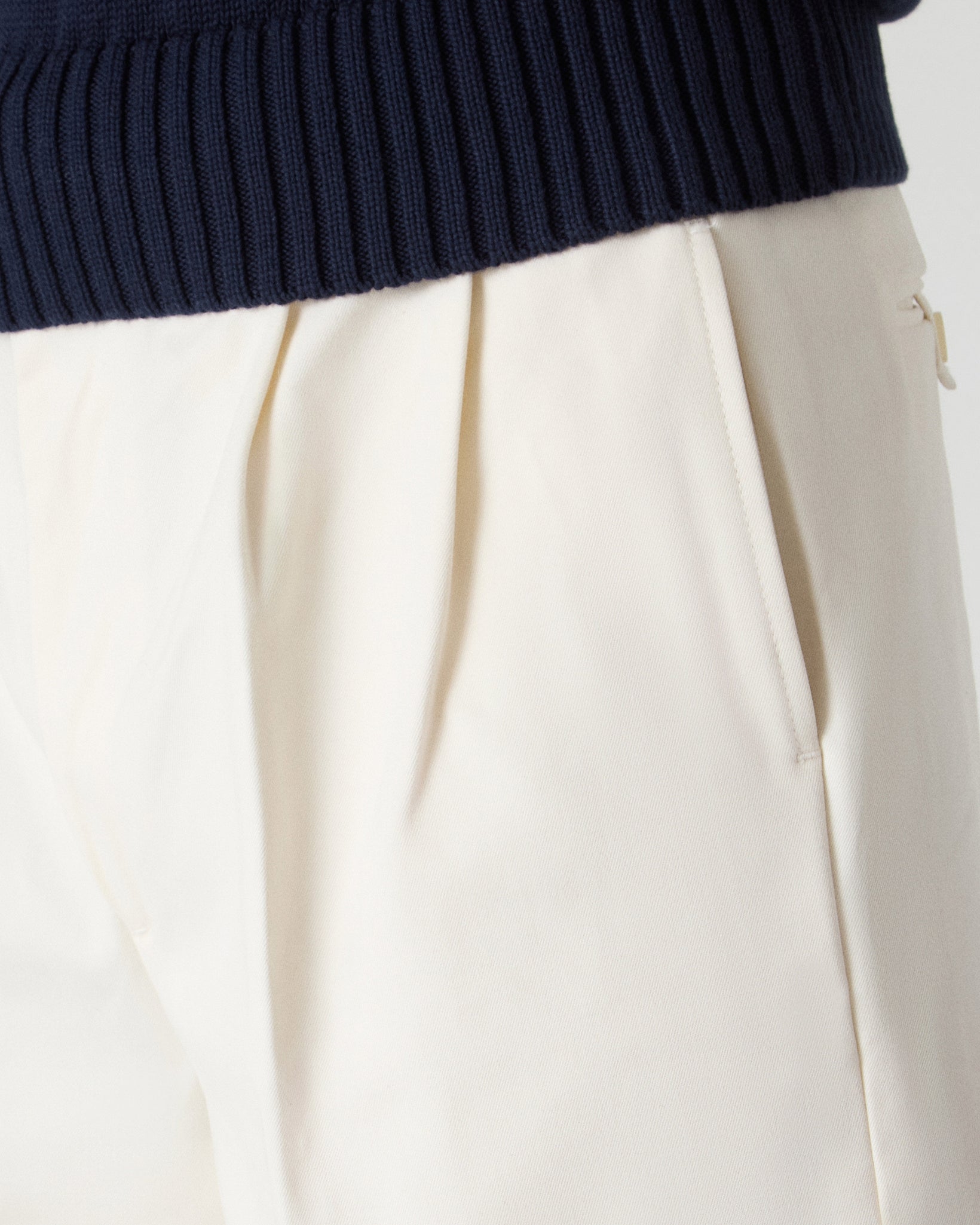 Antonello Cotton Shorts - Ecru | Berg & Berg