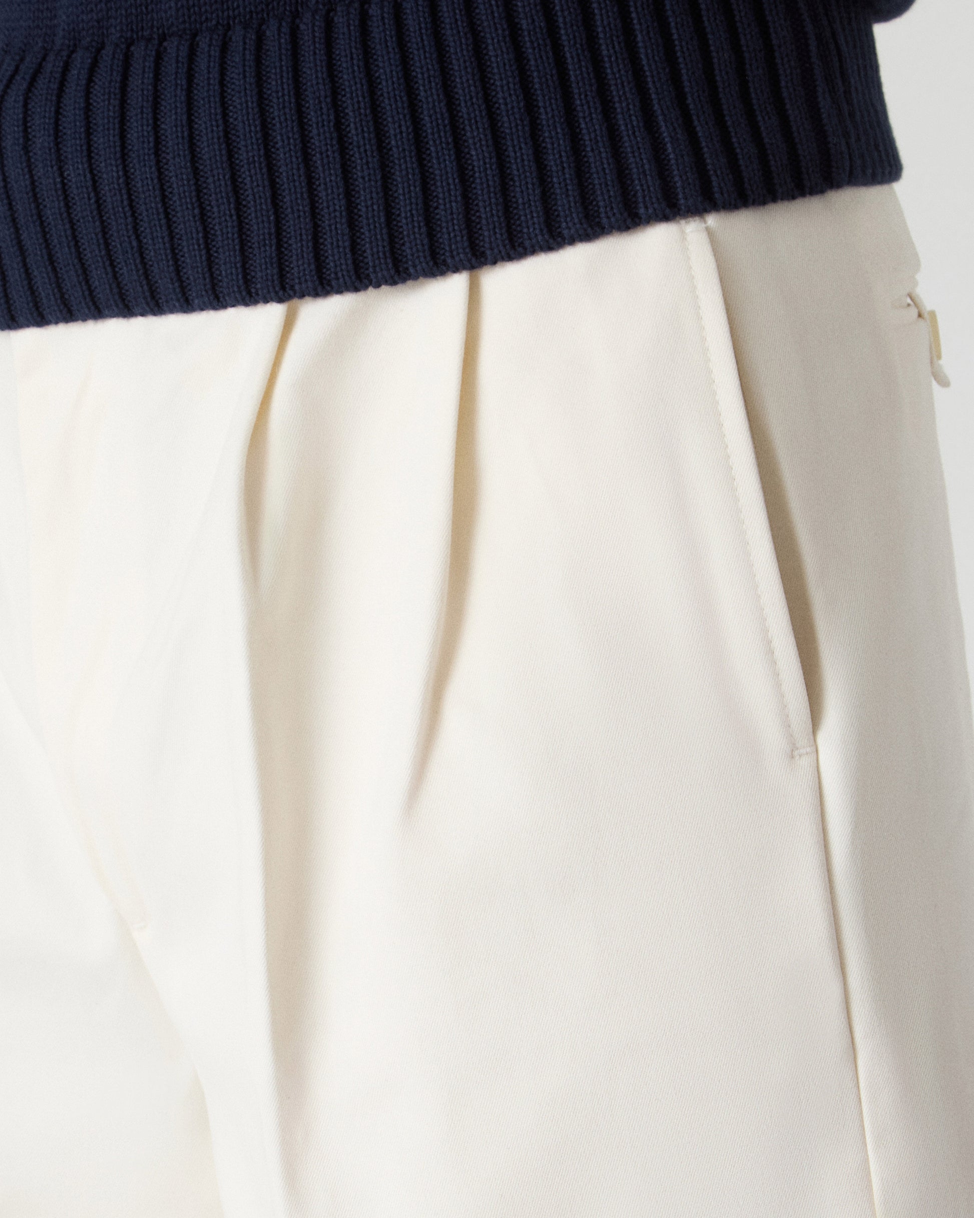 Antonello Cotton Shorts - Ecru | Berg & Berg