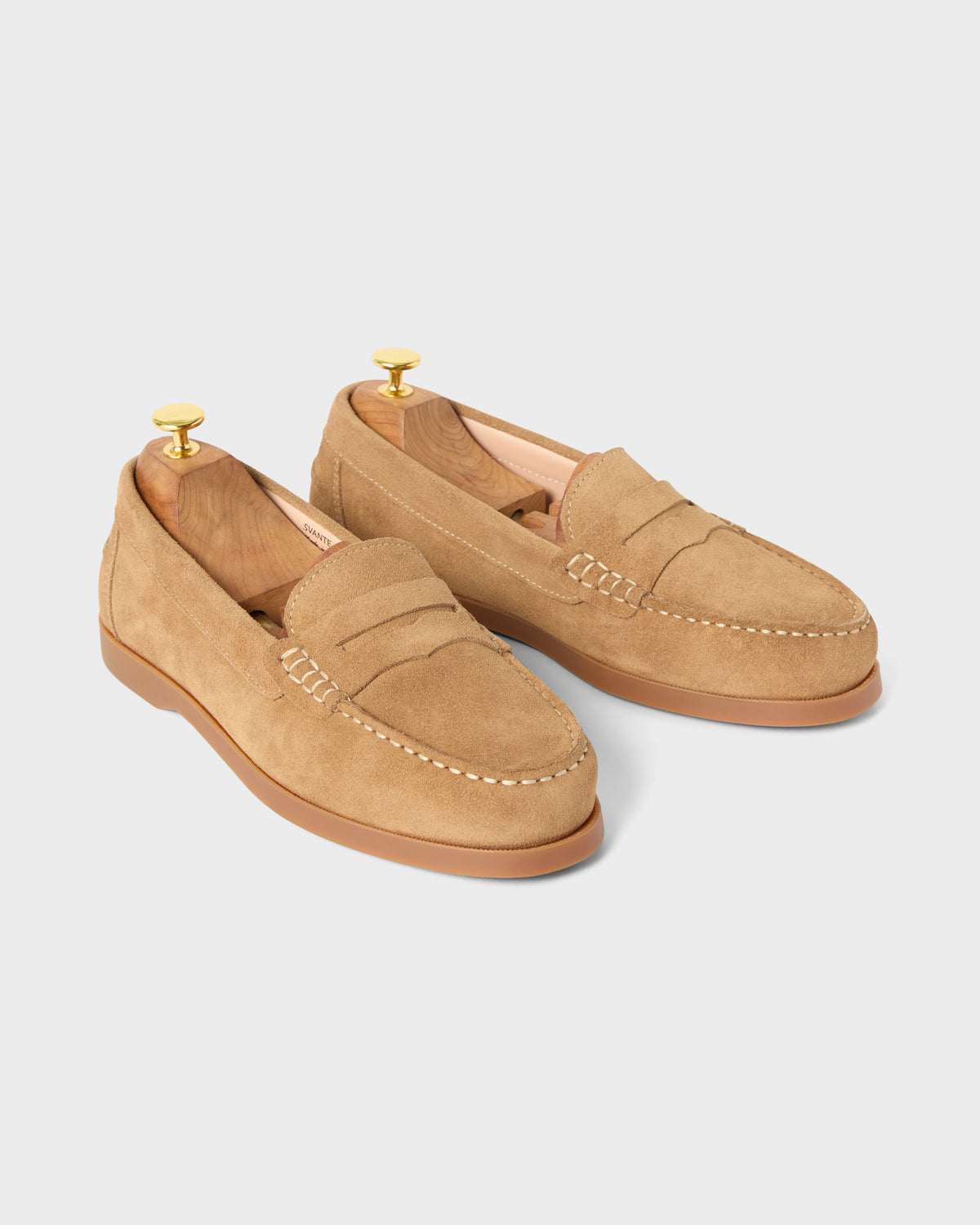 Svante Beef Roll Penny Loafer - Milkshake Suede Berg & Berg