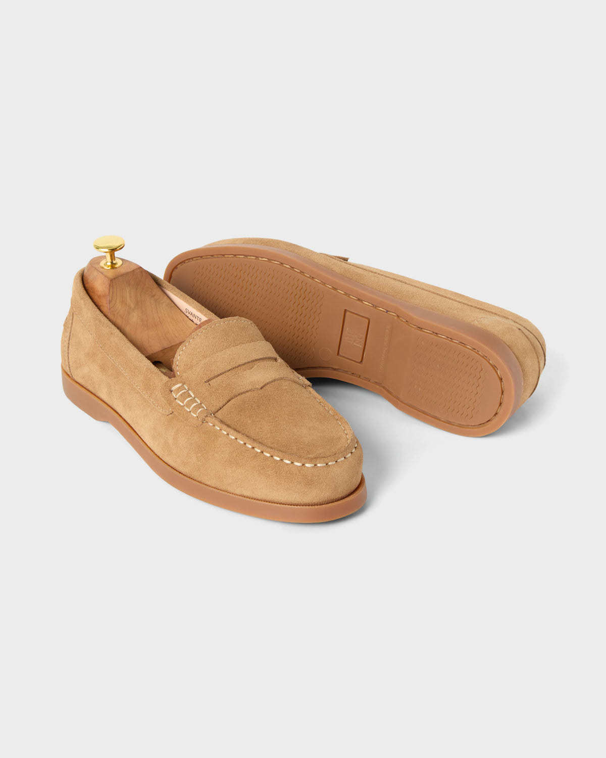 Svante Beef Roll Penny Loafer - Milkshake Suede Berg & Berg