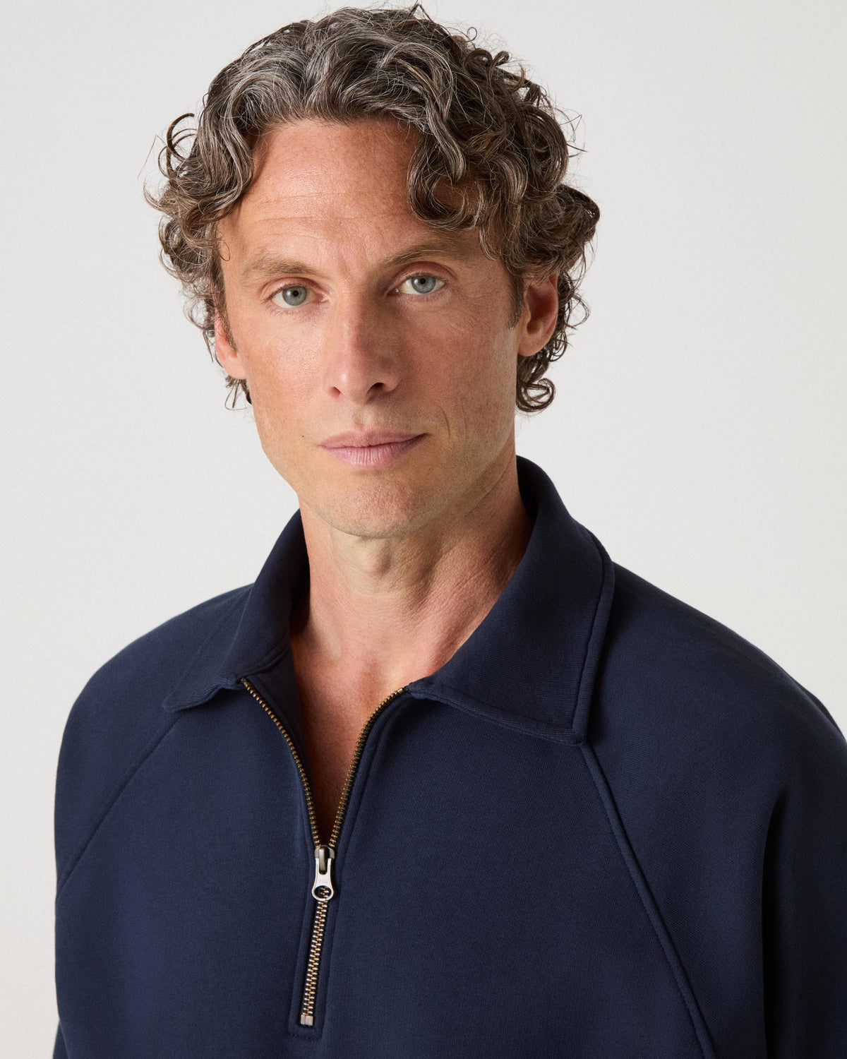 Truls Quarter Zip Raglan Sweatshirt - Navy Berg & Berg