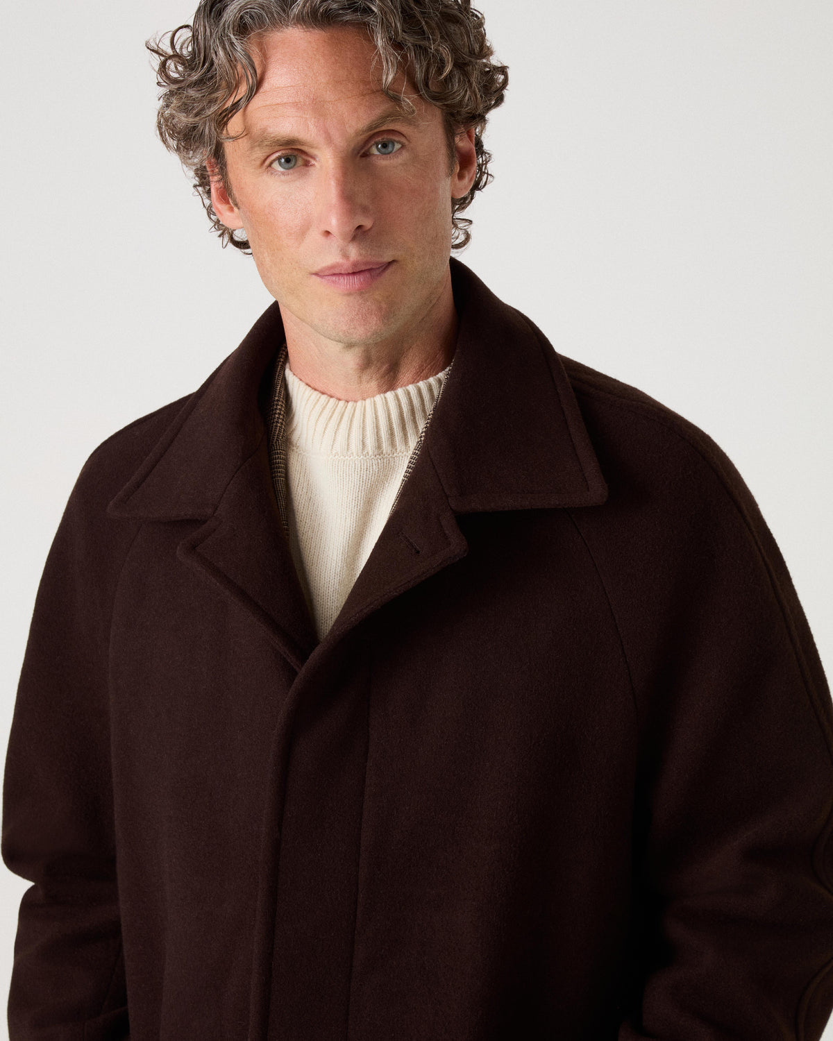 Nelson II Wool/Cashmere Raglan Coat - Dark Brown Berg & Berg