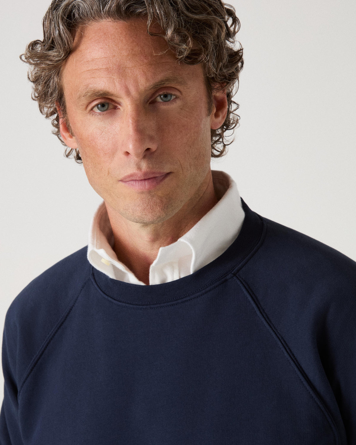 Tommy Raglan Sweatshirt - Navy Berg & Berg
