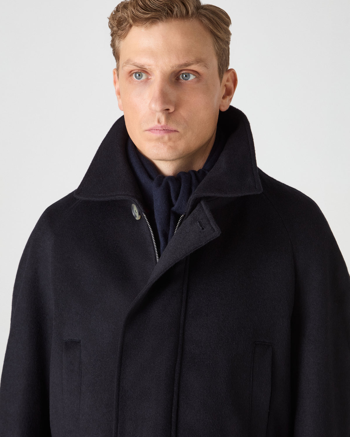 Nils Wool/Cashmere Raglan Jacket - Navy Berg & Berg