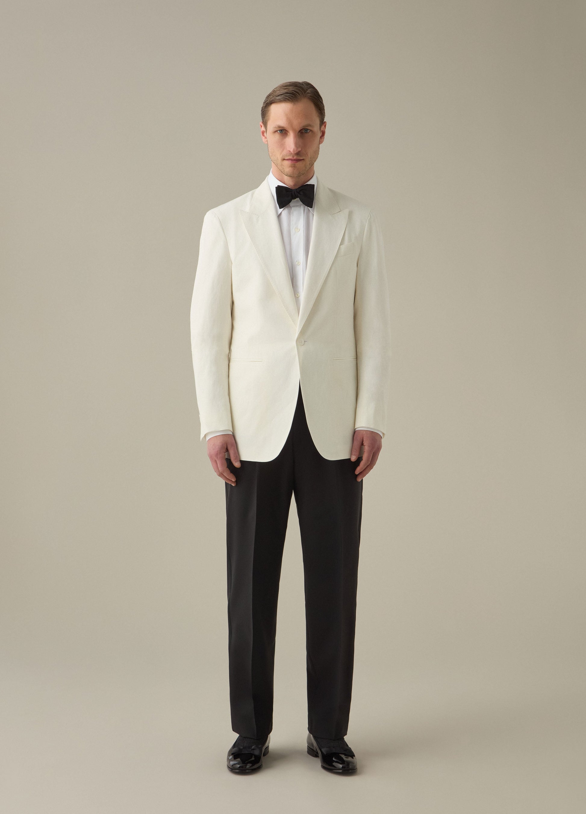 Donnie Smoking Jacket - White Berg & Berg