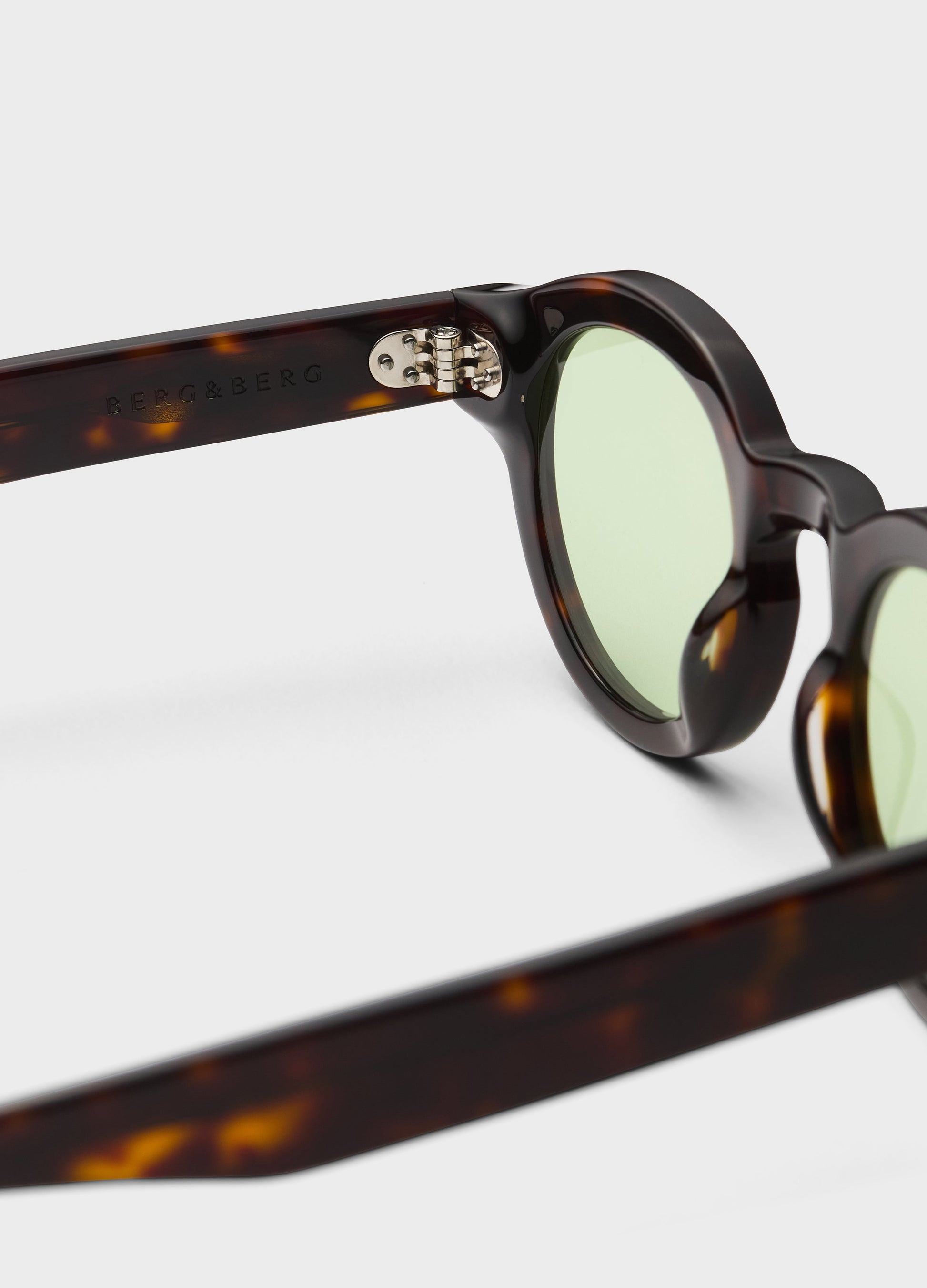 George Sunglasses - Dark Brown Tortoise/Green Lenses bergbergstore