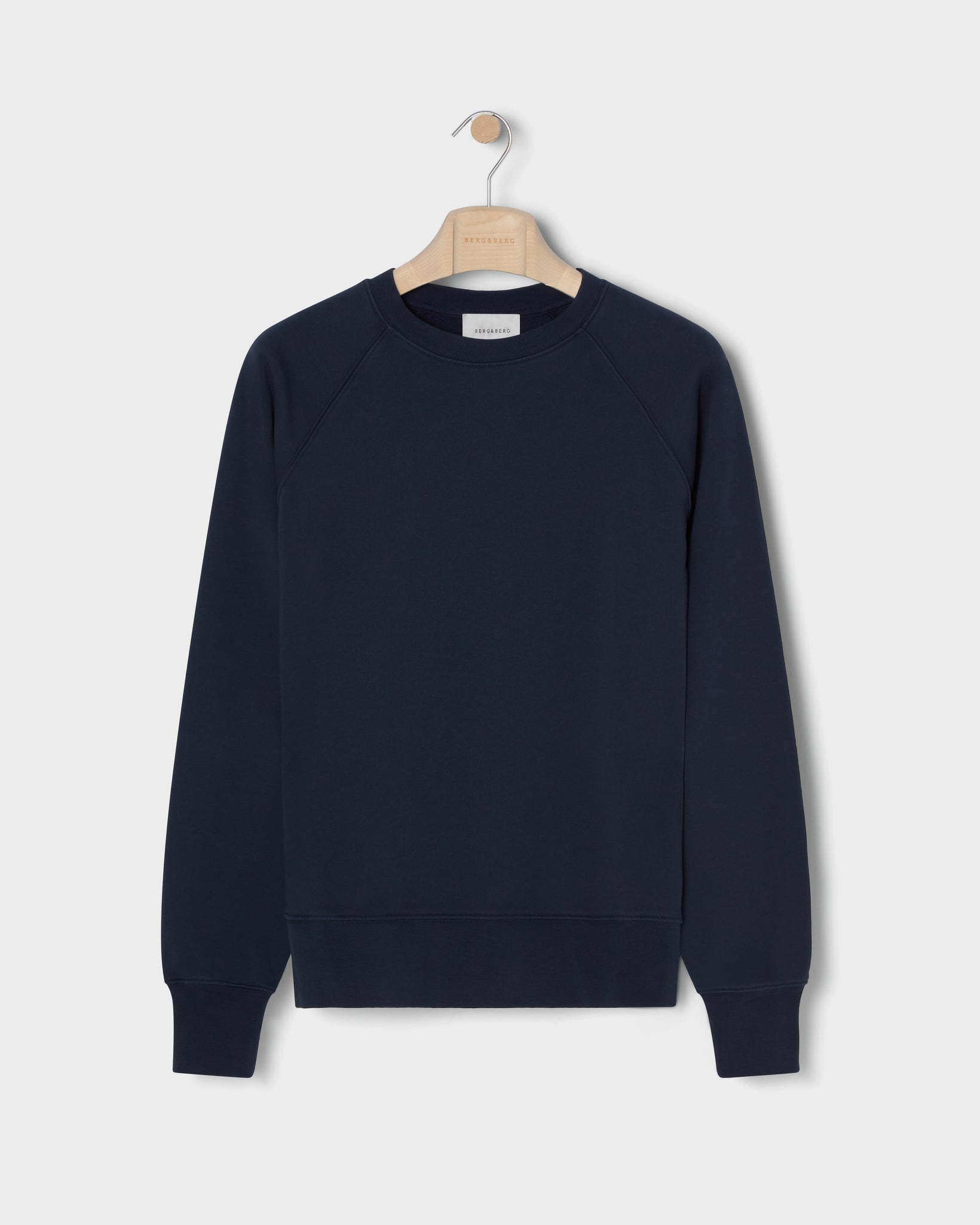 Tommy Raglan Sweatshirt - Navy Berg & Berg
