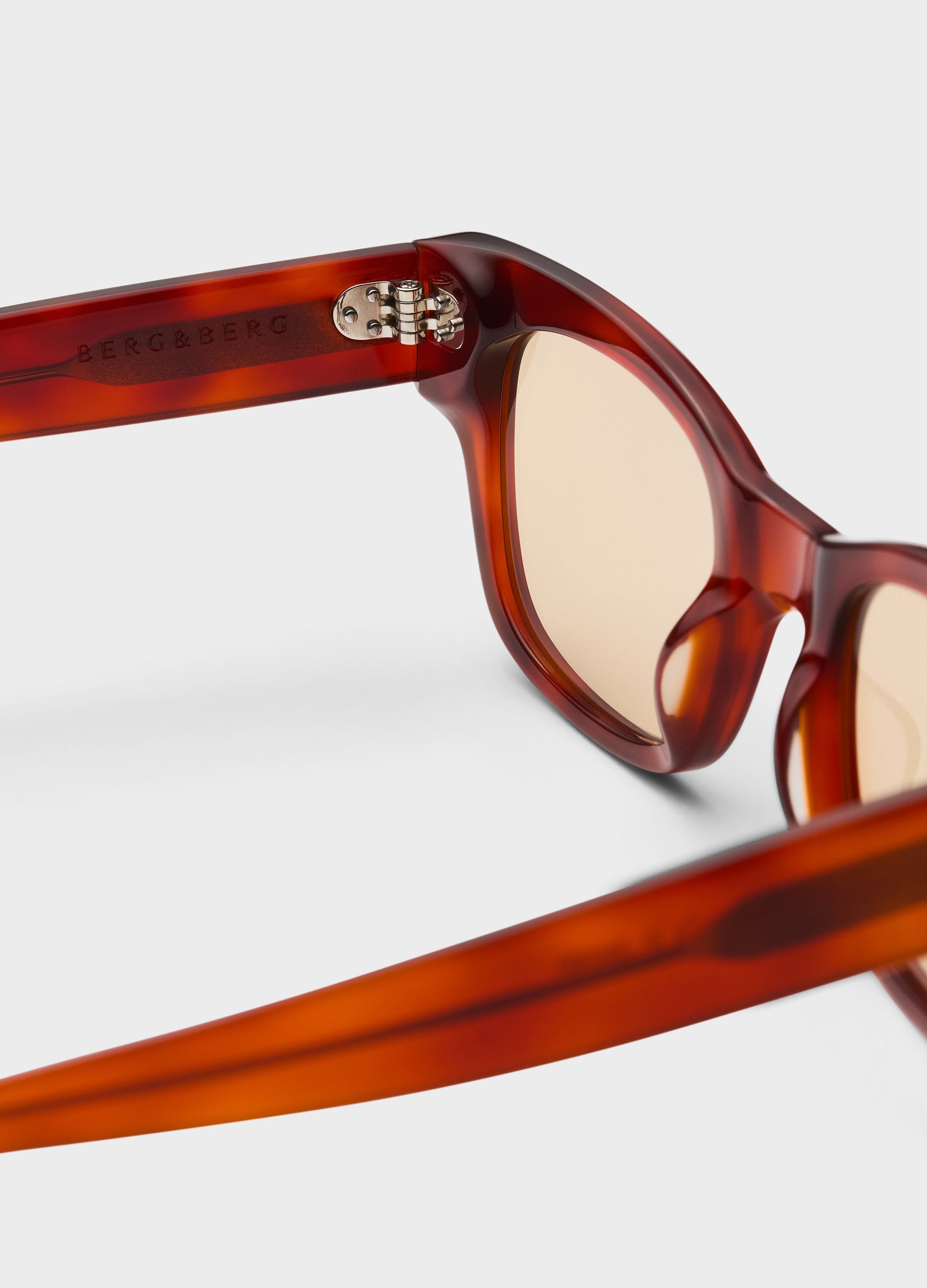 Gustav Sunglasses - Light Brown Tortoise/Brown Lenses bergbergstore
